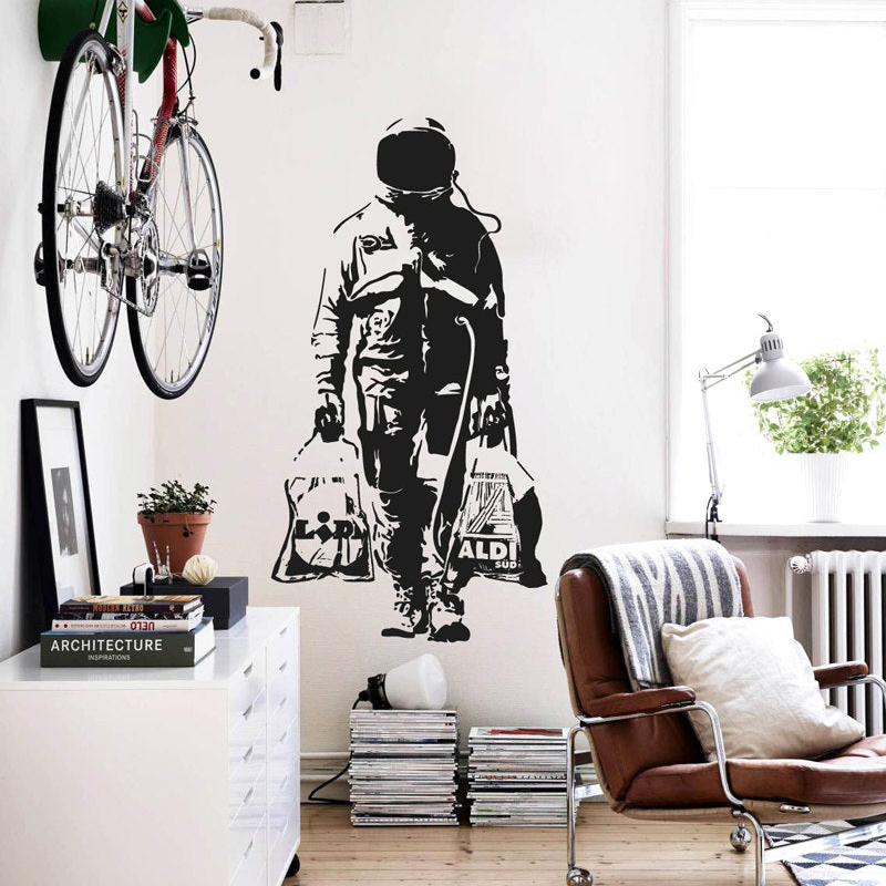 Wall Decal BANKSY ASTRONAUT St - Interior Design With Wallpaper avis et prix