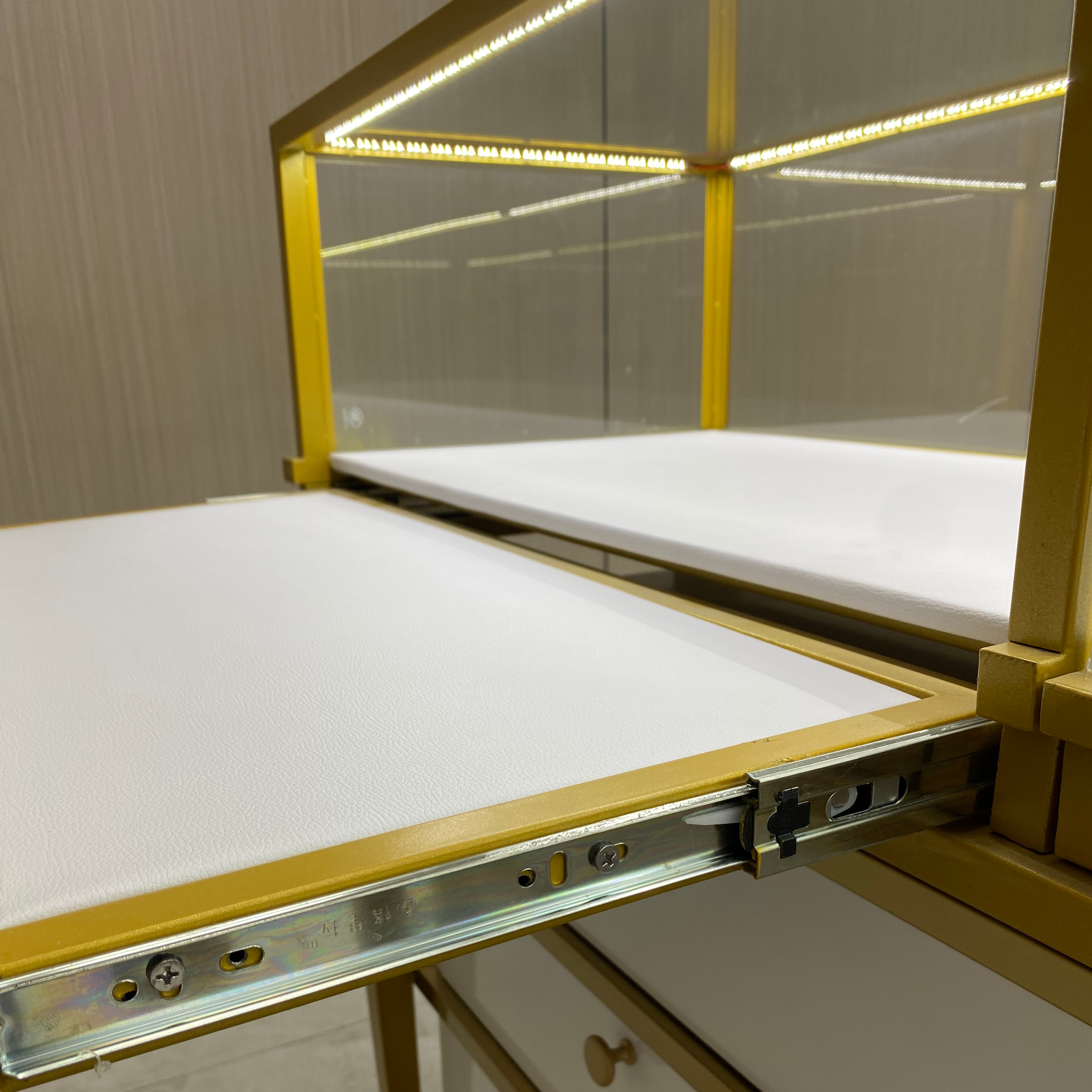 Custom.LED Lighting Jewelry Di - Interior Design Ideas avis et prix